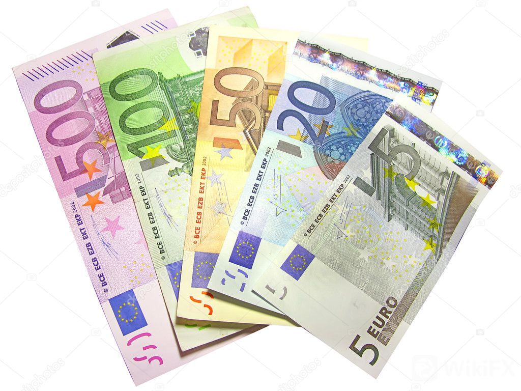 depositphotos_6590980-stock-photo-different-euro-bills-isolated-in.jpg