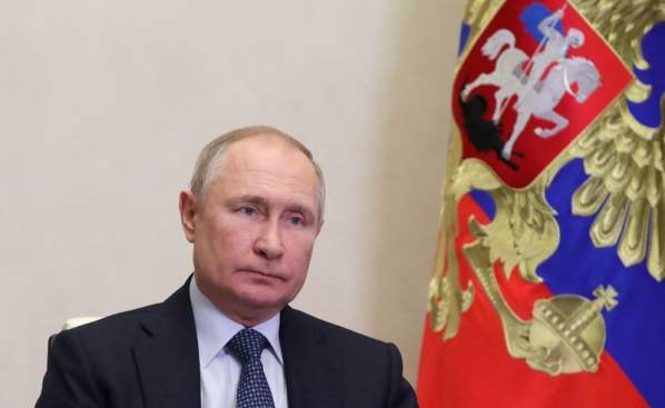 2022-04-18T155906Z_1_LYNXNPEI3H0G1_RTROPTP_3_RUSSIA-PUTIN-ECONOMY.jpeg